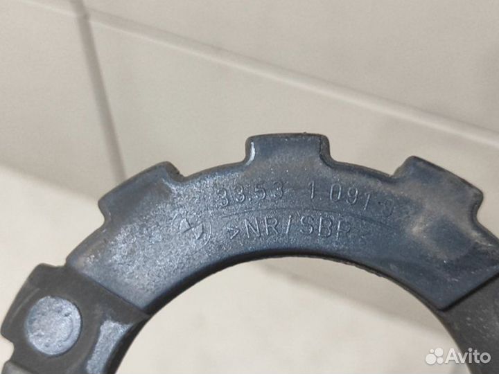 Проставка пружины задняя Bmw 535I E39 M62B35 1997