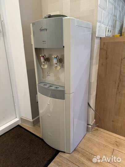 Кулер для воды Bio Family WBF-1000LA