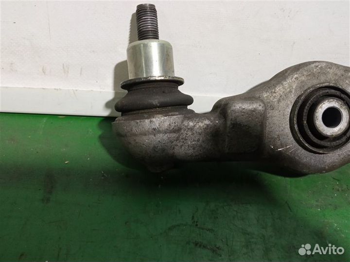 Рычаг подвески передний правый Bentley Flying Spur