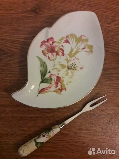 Тарелочка для лимона, с вилочкой, новая, фарфор