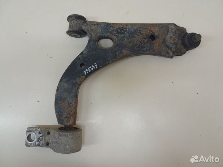 Рычаг передний правый Ford Fiesta MK5 2002-2008