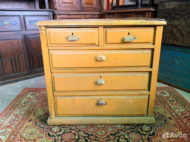 Комод старинный
