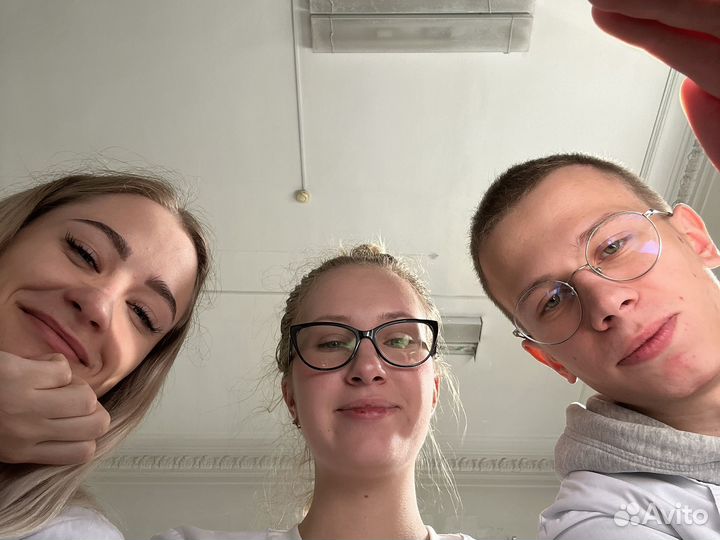 Компания на час