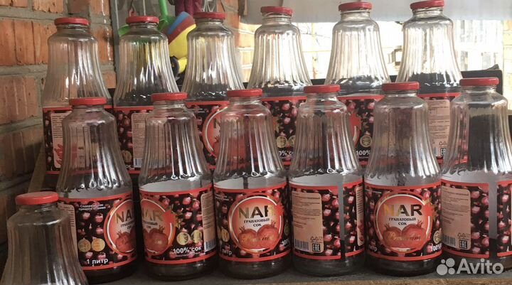 Бутылки стеклянные с закручивающей крышкой 1литр