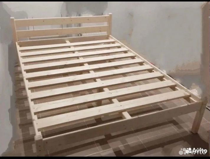 Кровать двухспальная 140х2000