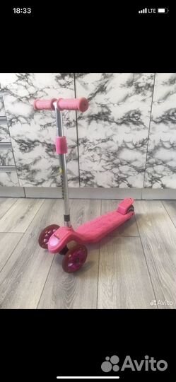 Самокат детский трехколесный