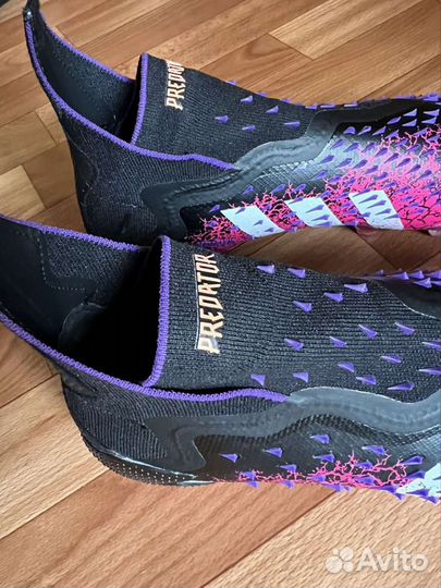 Футбольные бусты adidas адидас Predator Freak 1 FG