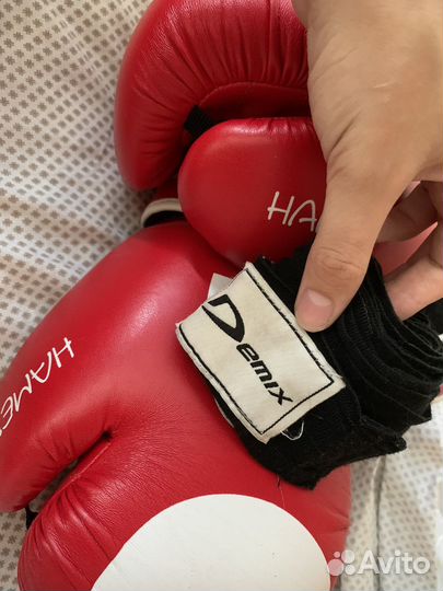 Боксерские перчатки