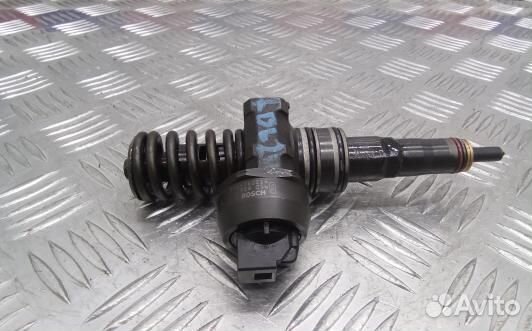 Форсунка дизельная volkswagen golf 5 (7BL20AL04)