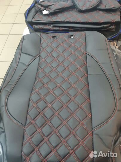 Чехлы на renault logan1 с 2004 Ромб красная строка