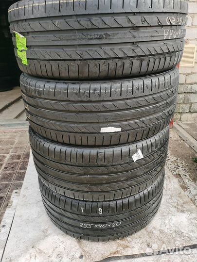 Continental ContiSportContact 5 235/45 R20 и 255/40 R20 100V