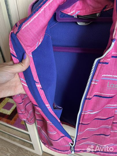 Ветровка для девочки