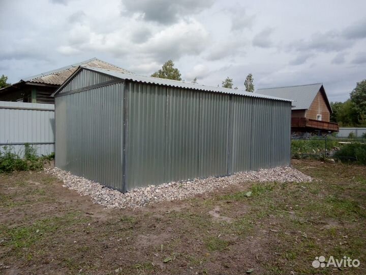 Гараж-ракушка / Пенал металлический