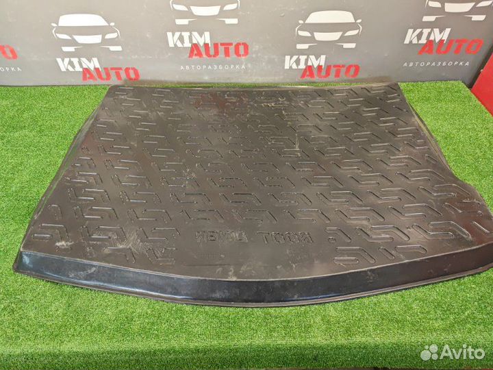 Коврик багажника Ford Focus 2 хэтчбек 1.6 duratec