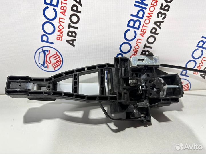 Ручка двери Ford Focus 3