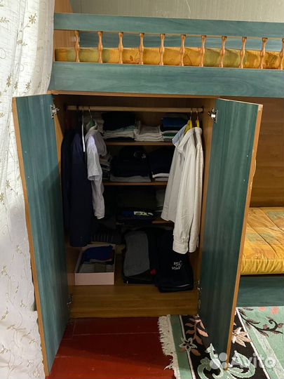 Двухъярусная кровать румынская