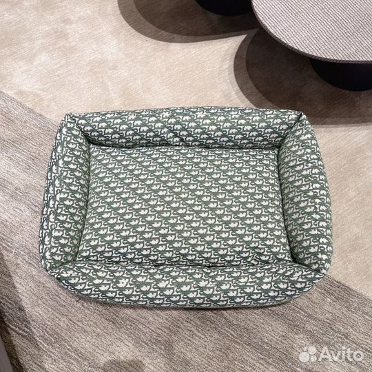 Лежанка для собак Christian Dior 63