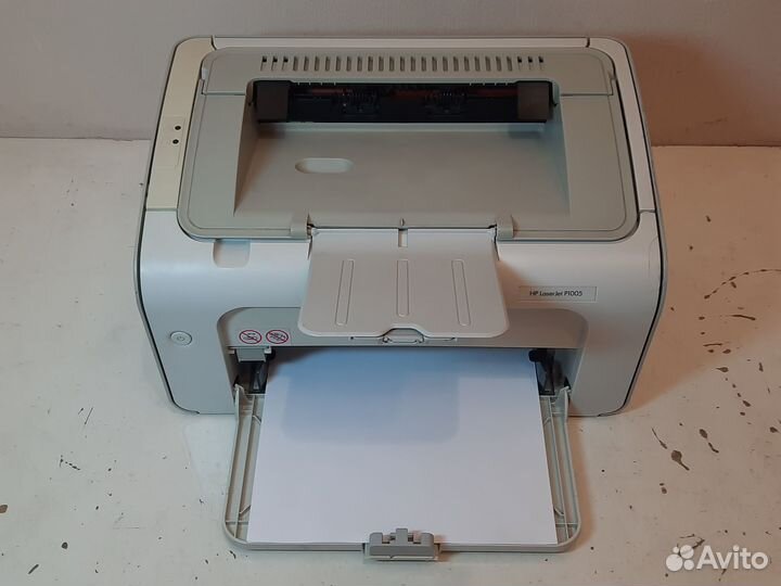 Принтер HP LaserJet P1005
