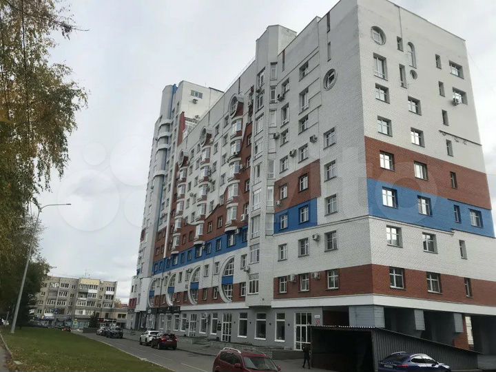 5-к. квартира, 235 м², 4/10 эт.