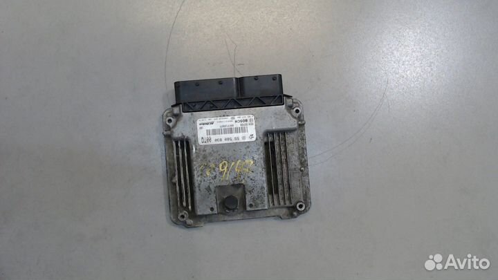 Блок управления двигателем Opel Corsa D, 2011