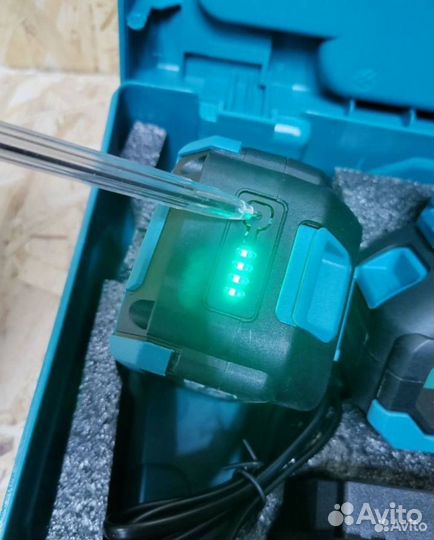 Гайковерт Makita 800 Нм (Арт.88302)