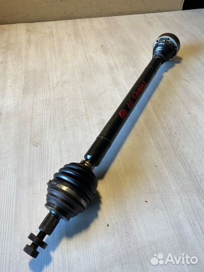 Привод правый Volkswagen Golf 5 BSE