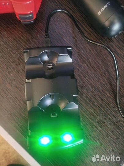 Зарядная станция для PS3 и для Move