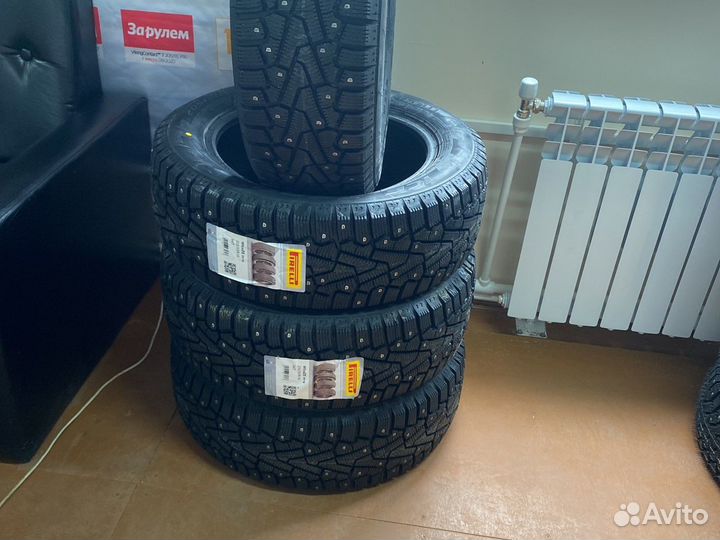 Pirelli Winter Ice Zero 205/55 R16