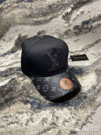 Кепка бейсболка Louis Vuitton