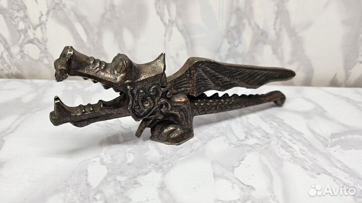 Орехокол дракон СССР