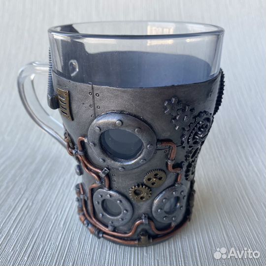 Кружка из полимерной глины с декором Стимпанк