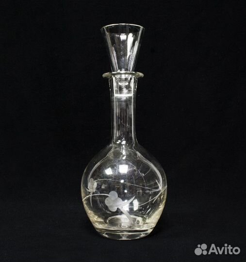 Штоф с крышкой-рюмкой, стекло, высота 25 см, емкос