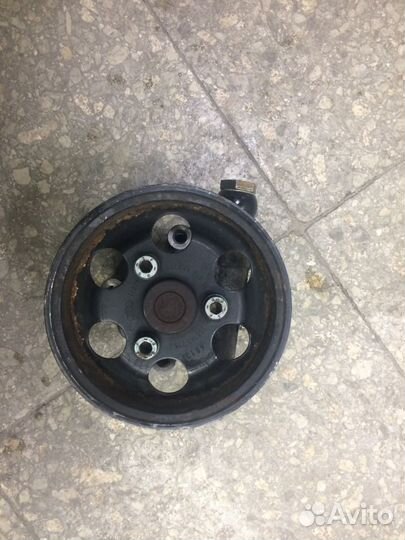 Насос гидроусилителя audi