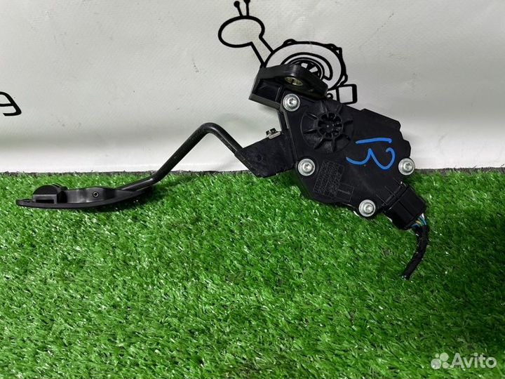 Педаль газа Subaru Outback BRF EZ36 2009