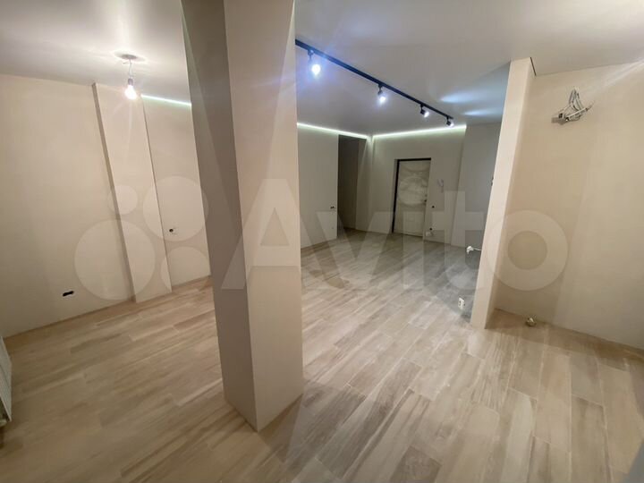 3-к. квартира, 75 м², 8/8 эт.