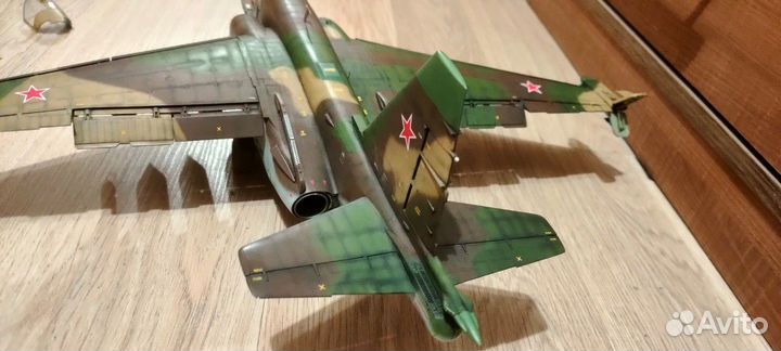 Сборна модель Су 25. М 1/ 32. Трумпер