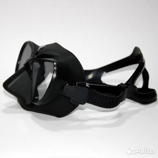 Маска для подводной охоты и фридайвинга Besthunter