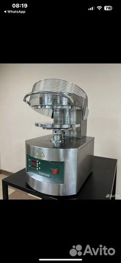 Пресс для пиццы