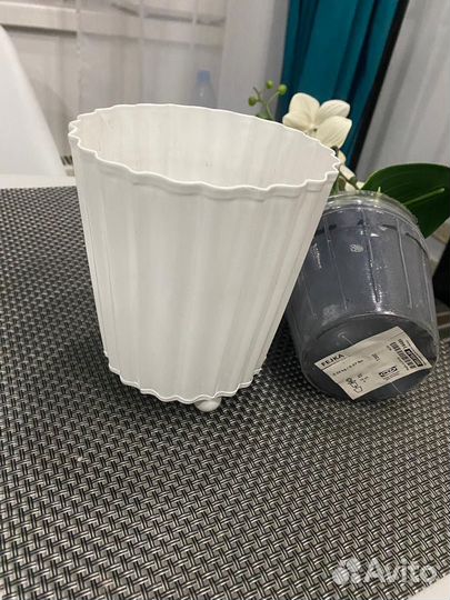 Кашпо и орхидея IKEA 53 см