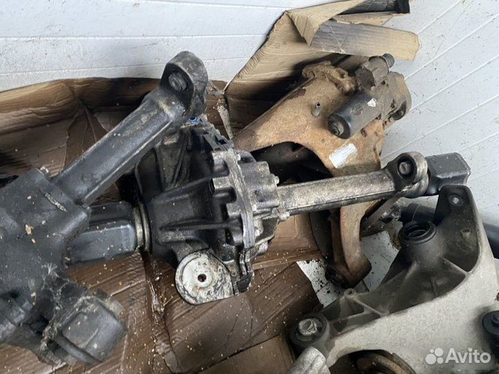 Редуктор передний Land Rover Discovery 3