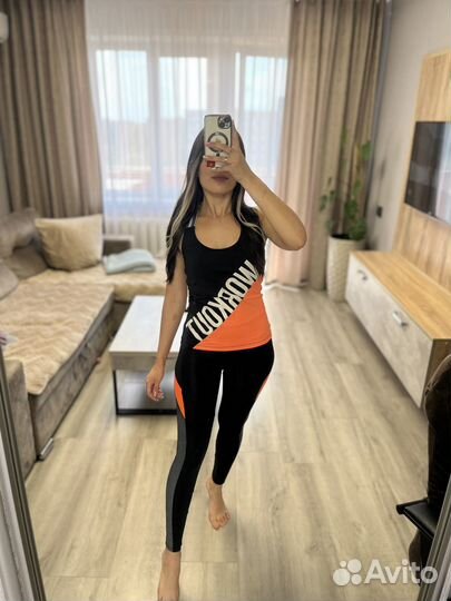 Спортивный женский комплект