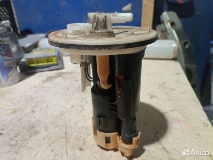 Бензонасос Mitsubishi Lancer 9 1.6