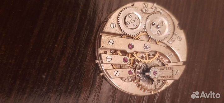 Часовой механизм Hy Moser Генри Мозер