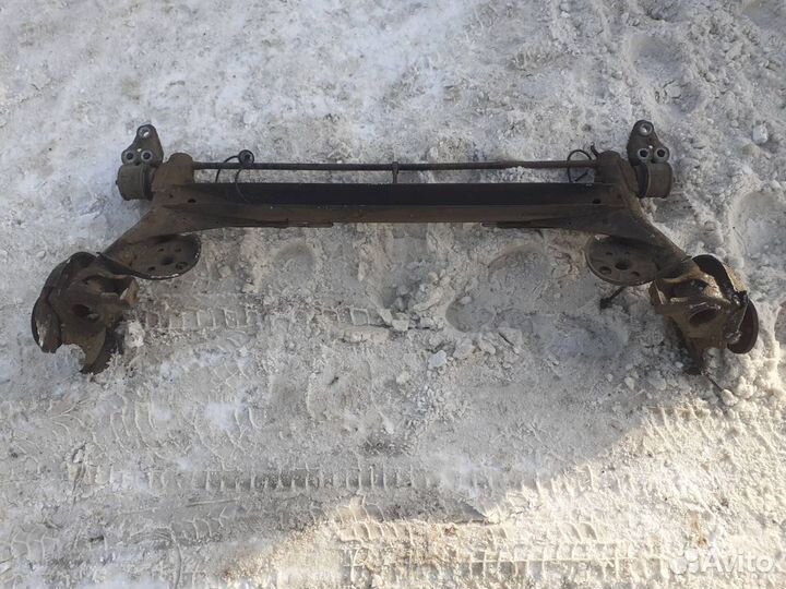 Балка задняя Volkswagen Passat B5