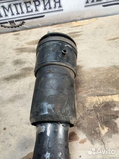 Пневмостойка Lexus LS460 лс 460 (2006 - 2012)