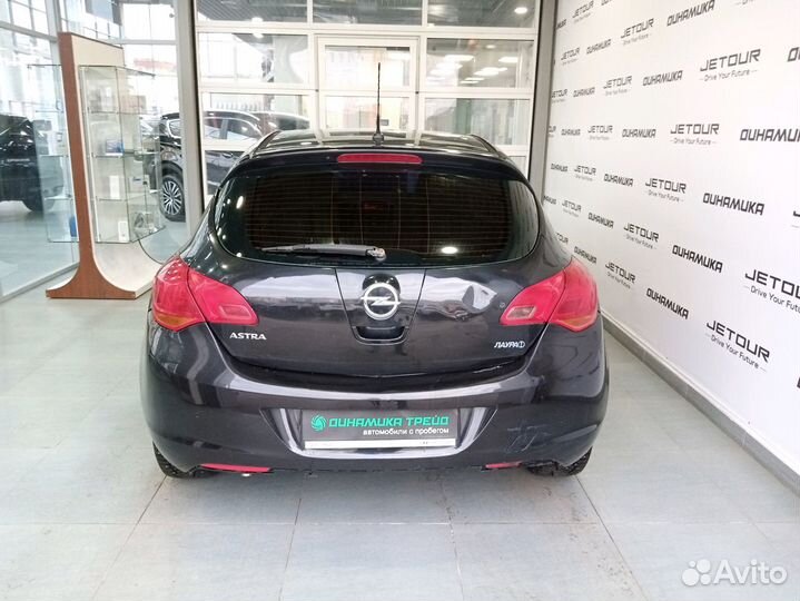 Opel Astra 1.6 МТ, 2011, 119 231 км