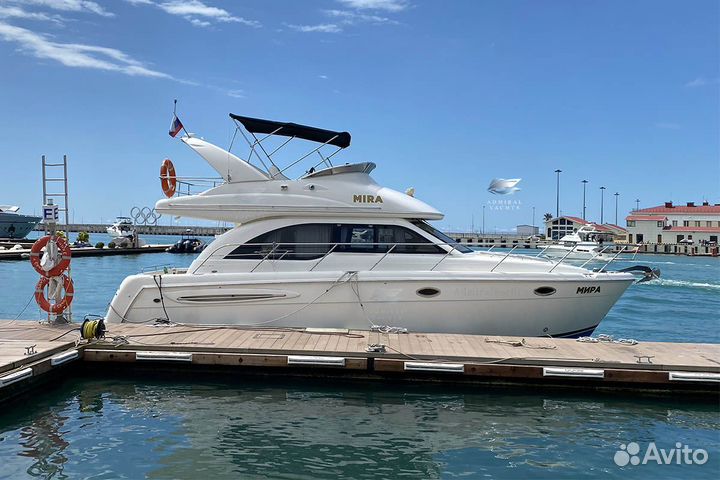 Аренда моторной яхты с капитаном