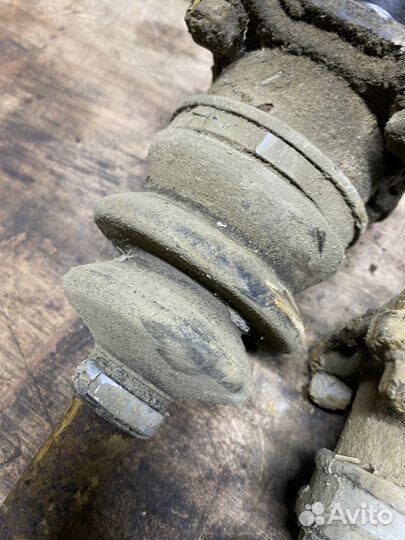 Привод задний Mazda Familia BH 4WD