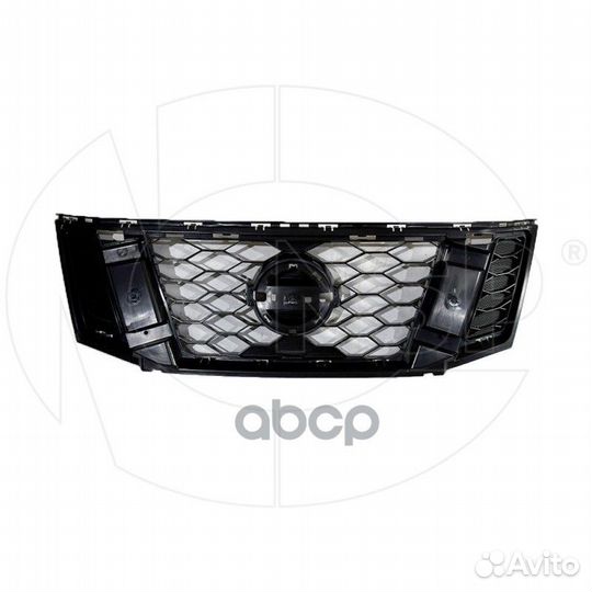 Решетка радиатора nissan terrano 14