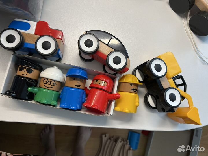 Игрушки